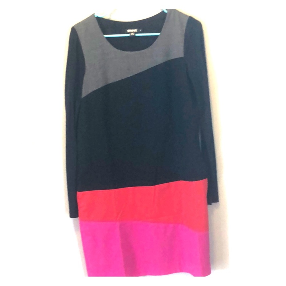 Colorblock DKNU Dress